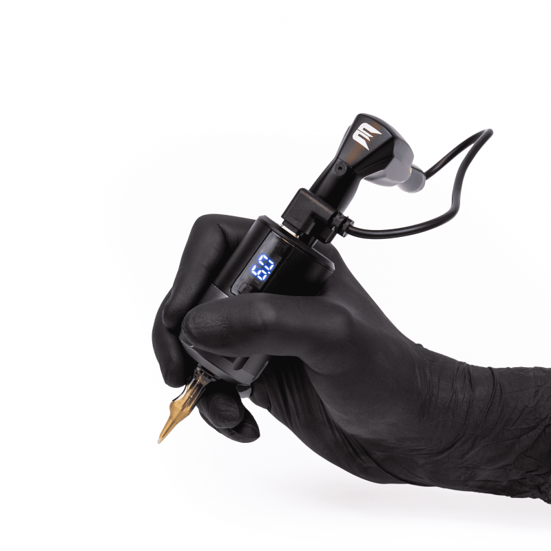 Comfortable grip from Unistar, leader in tattoo business. UNISTAR UNIGRIP – tattoo machine grip with built-in 1400mAh battery for up to 8 hours of wireless use.