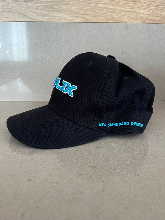 Шапка с козирка на WJX