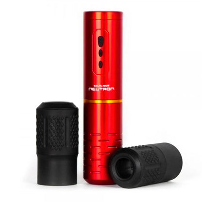 Equaliser Wireless Neutron 3.0 mm in vibrant red with ergonomic grips included in the set.